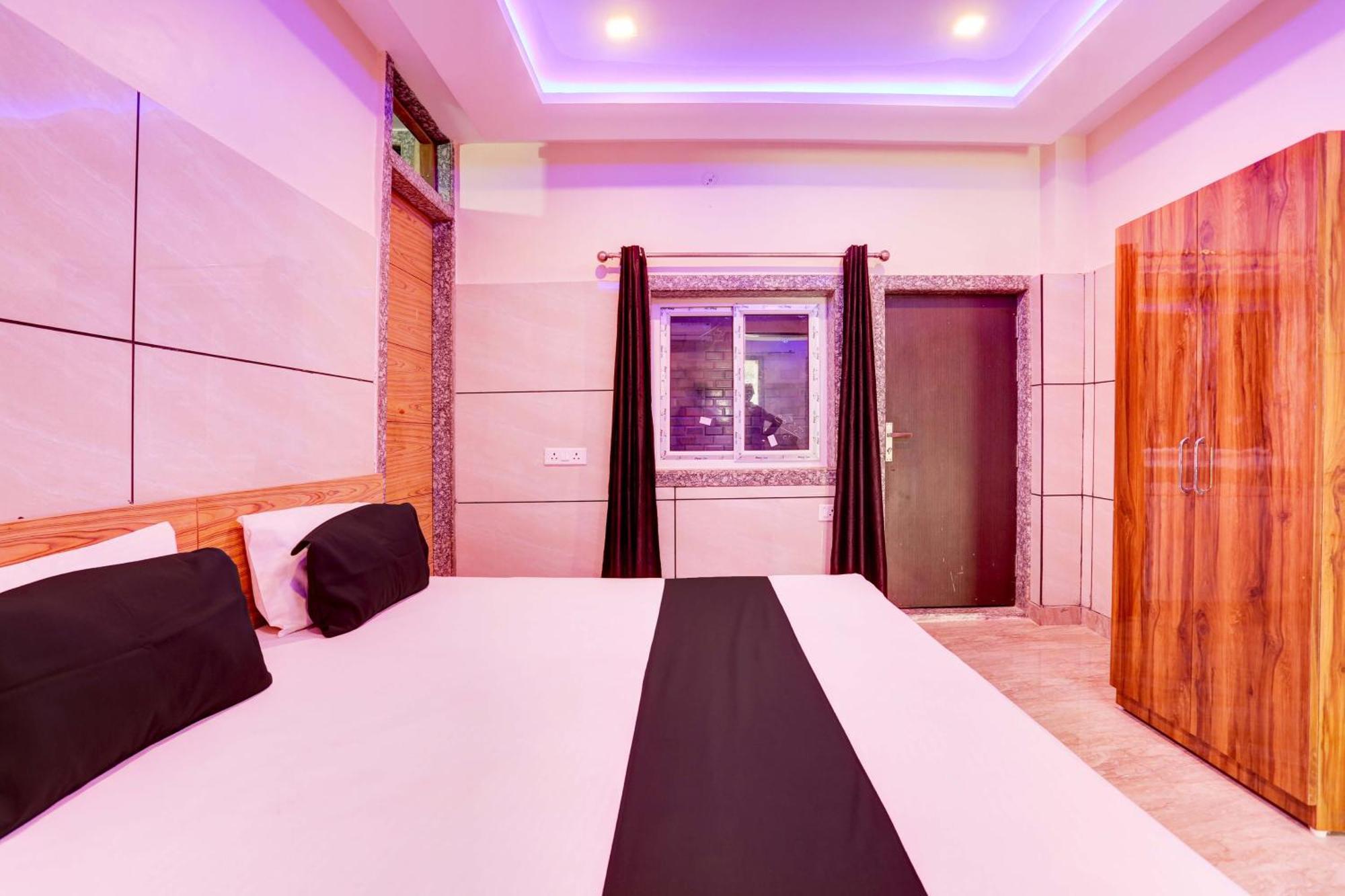 Hotel O 7 Lucknow Exteriör bild