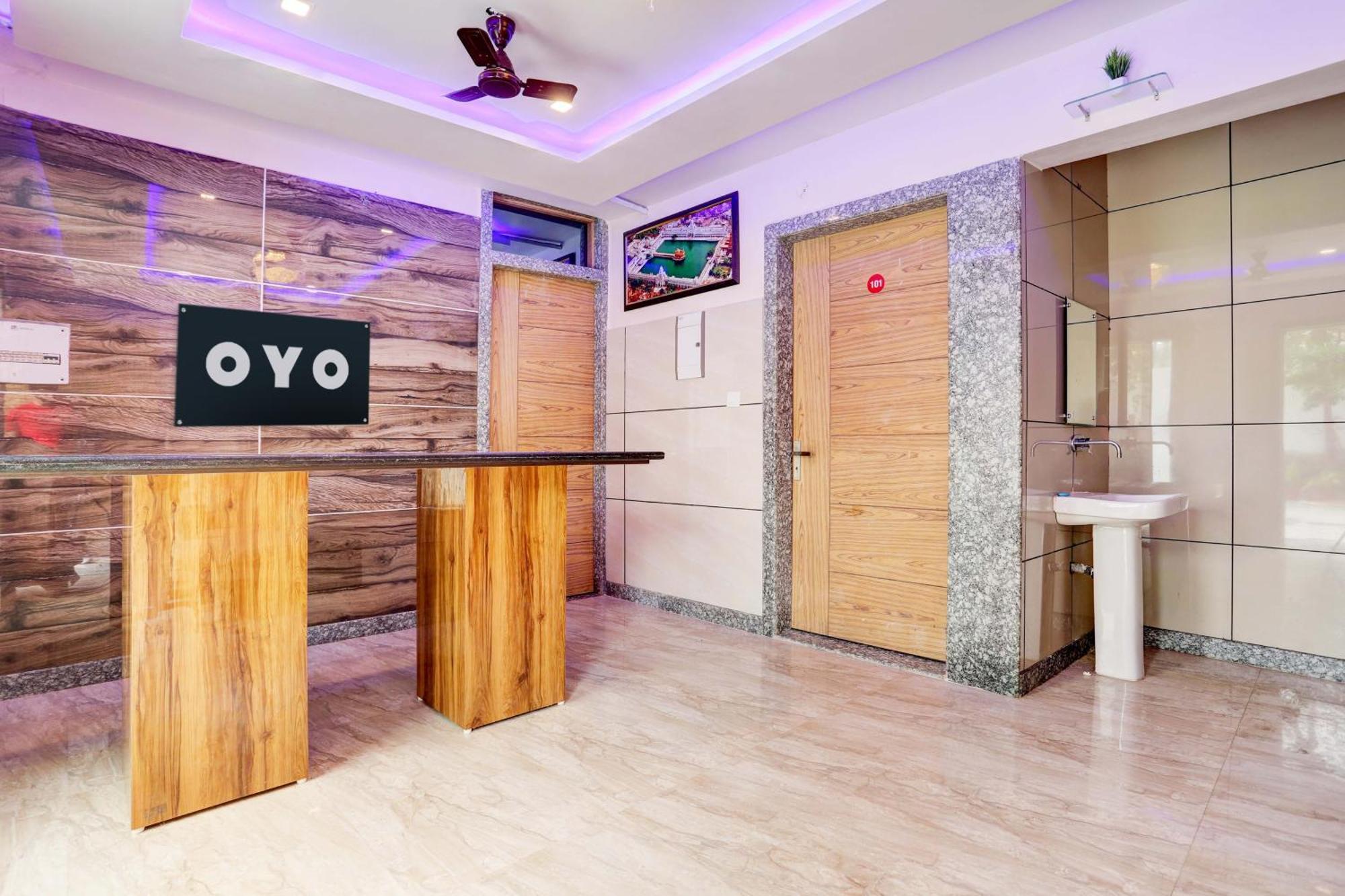 Hotel O 7 Lucknow Exteriör bild